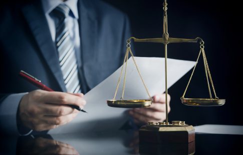 Why Some Divorce and Family Law Cases Go to Trial in Illinois—and Others Don’t